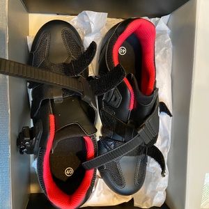 lind bowling shoe company